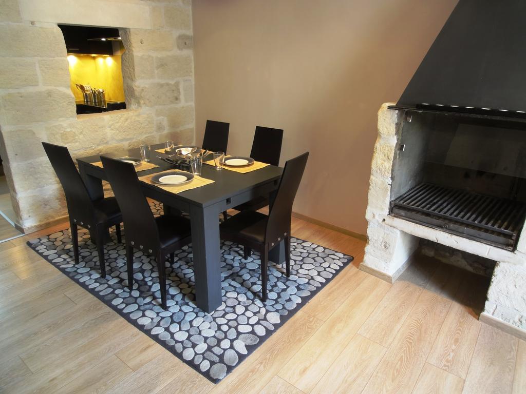 Les Toits D'Uzes Appartement Buitenkant foto